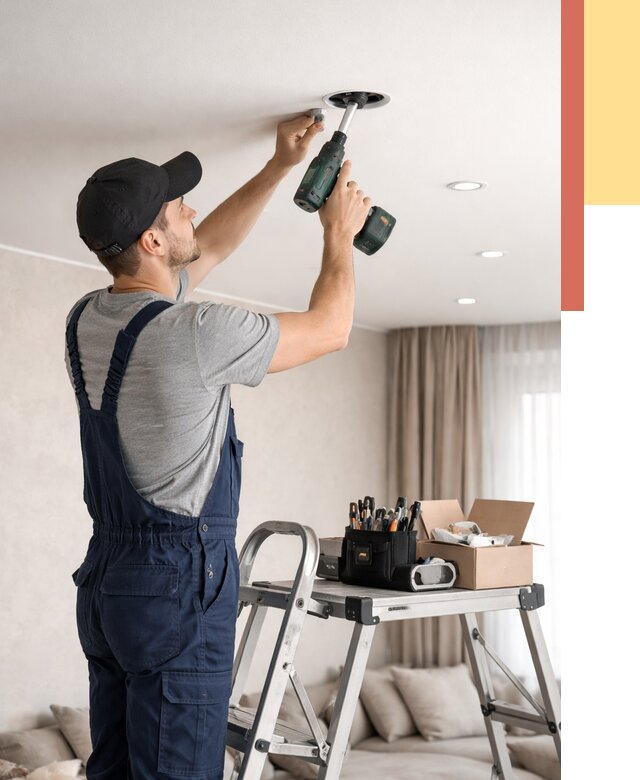 Установка и монтаж точечных светильников в натяжной потолок в Зеленодольске от 1863 руб. | ОТДЕЛОЧНИК-Злн